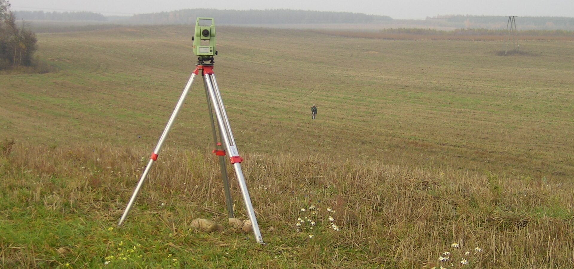 Wznowienia granic i podziały nieruchomości — geodeta Białystok METR